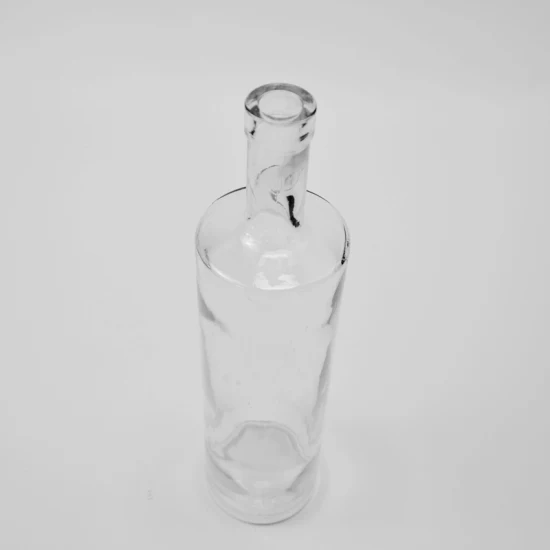 Etiqueta personalizada Logo Super Flint Bebida vacía Agua Jugo Leche Vino Licor Whisky Vodka Brandy 200ml 500ml 750ml Botella de vidrio